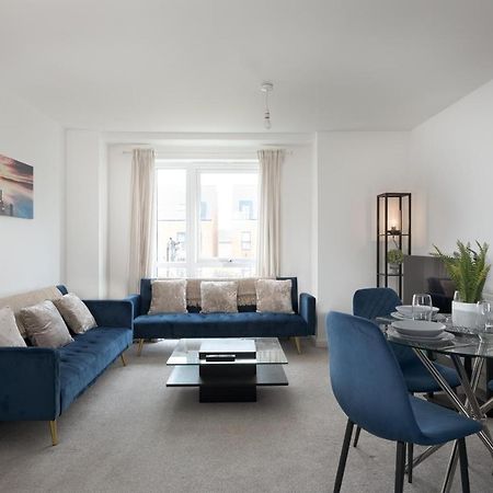 Two Bedroom Apartment - Milton Keynes By Aryas Properties Broughton  Esterno foto