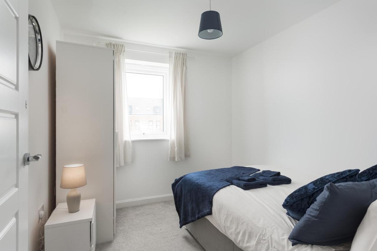 Two Bedroom Apartment - Milton Keynes By Aryas Properties Broughton  Esterno foto