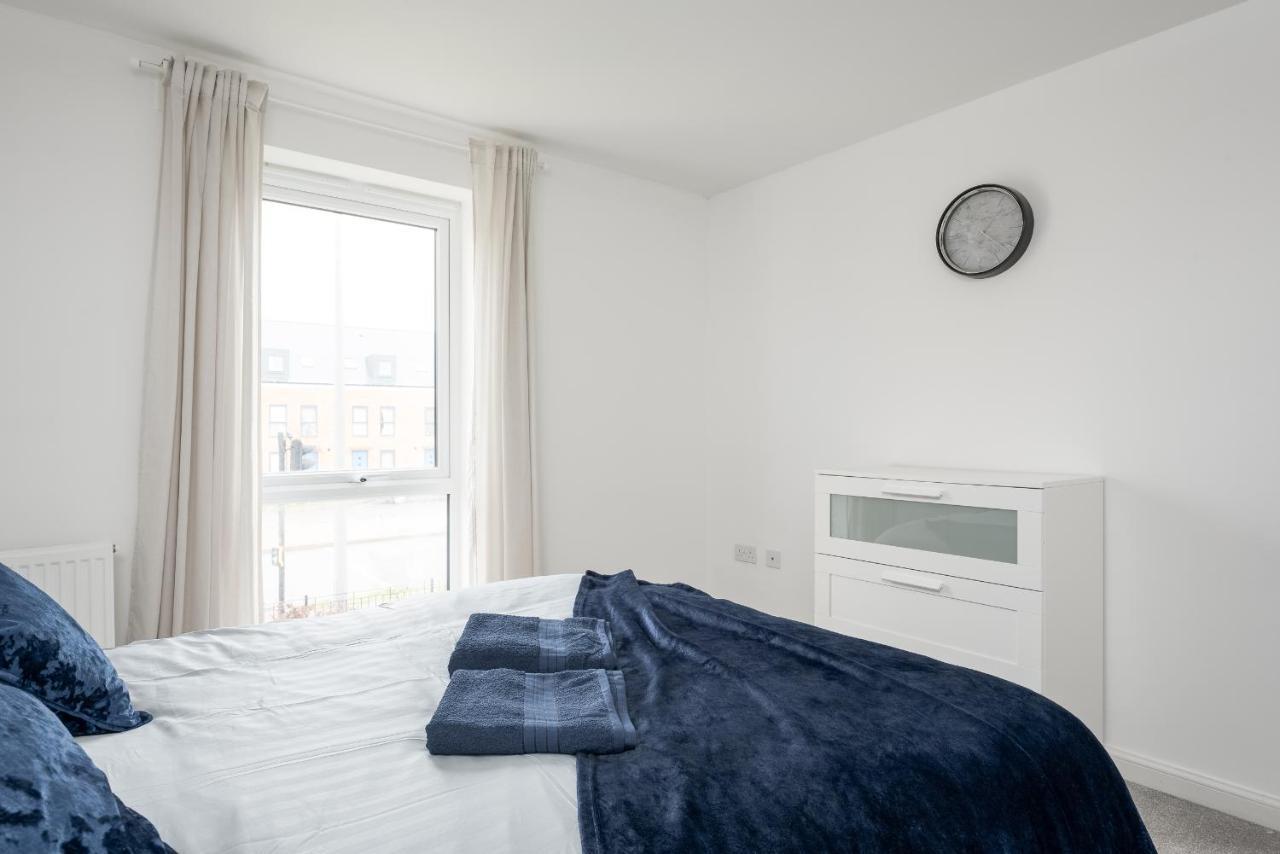Two Bedroom Apartment - Milton Keynes By Aryas Properties Broughton  Esterno foto